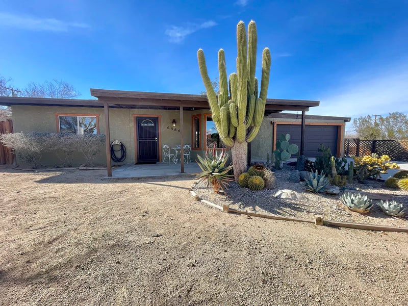 29 Palms Vacation Homes